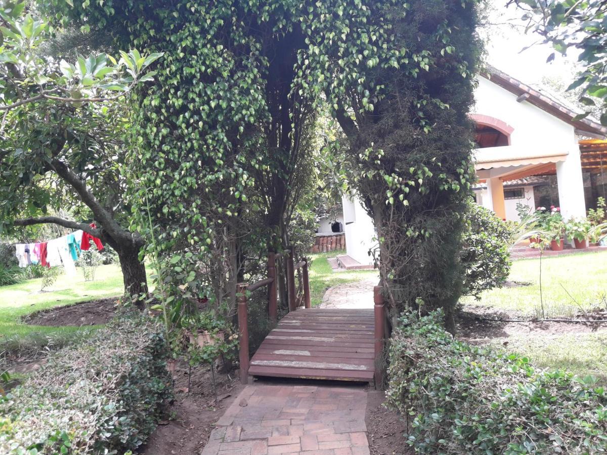 Quinta La Gardenia Hotel Puembo Ngoại thất bức ảnh
